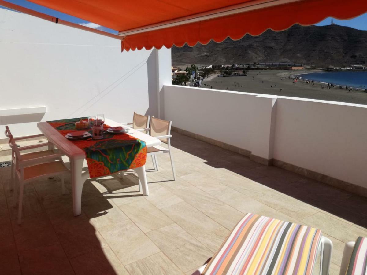 Atico En Primera Linea De Playa Gran Tarajal Εξωτερικό φωτογραφία